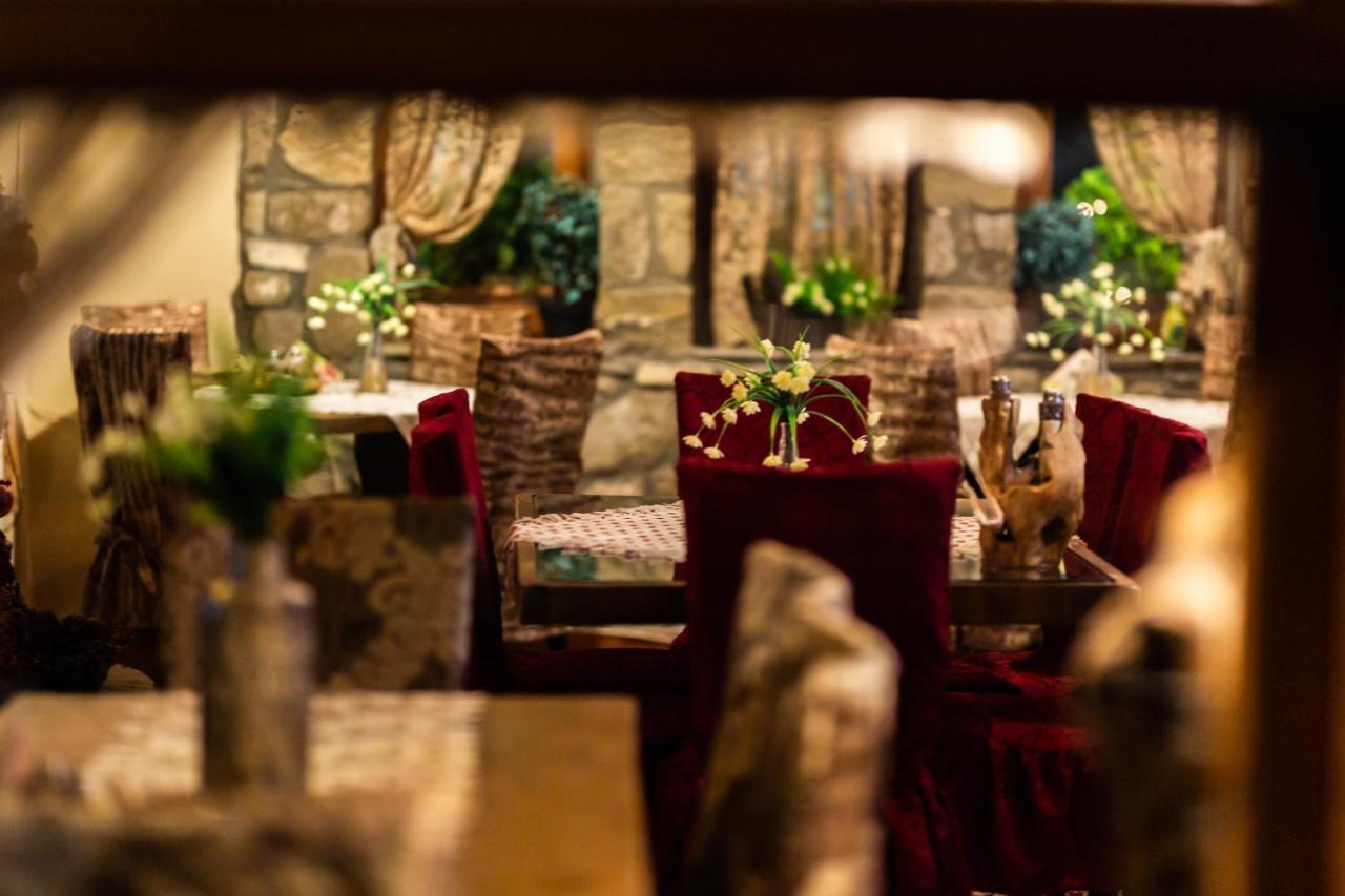 La Moara Boutique Hotel Kraniá Екстериор снимка